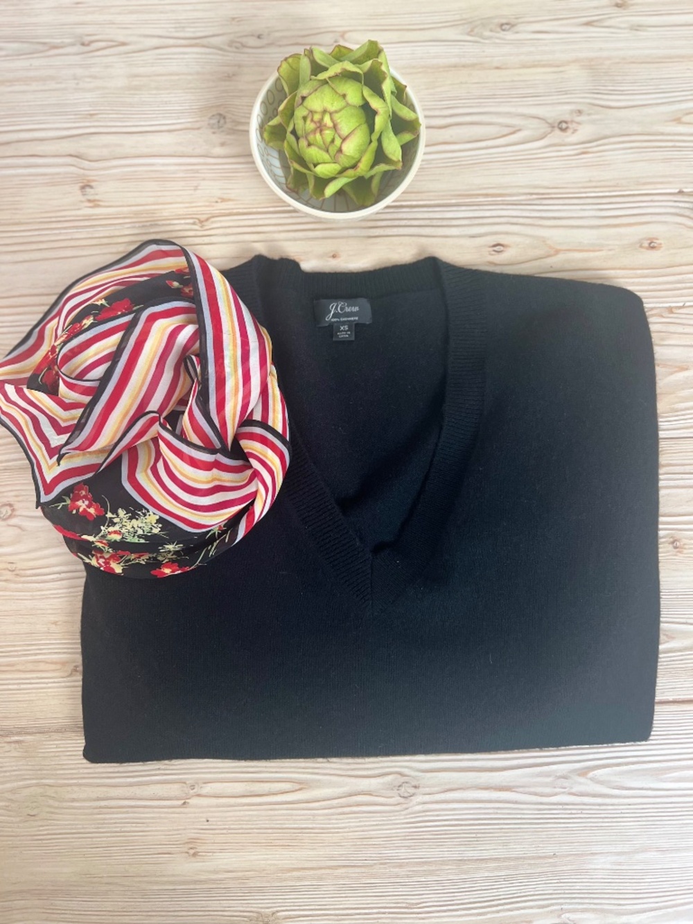 J.Crew 100% Cashmere Black V-Neck Sweater XS | Relaxed Oversized Fit | Classic M - Picture 5 of 7